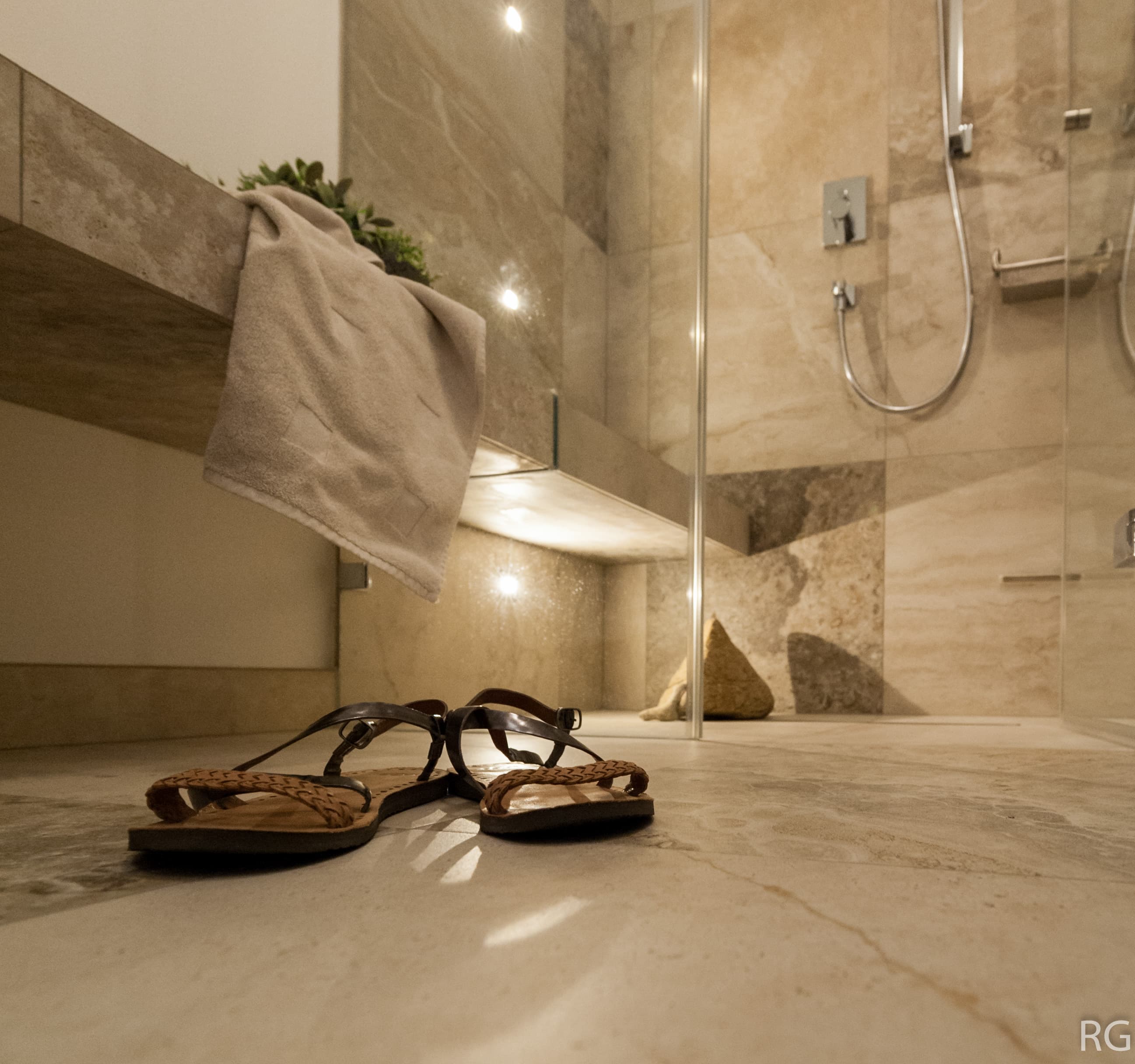 Natursteinfliesen kaufen in Wien – Beratung & Verlegeplanung vom Profi