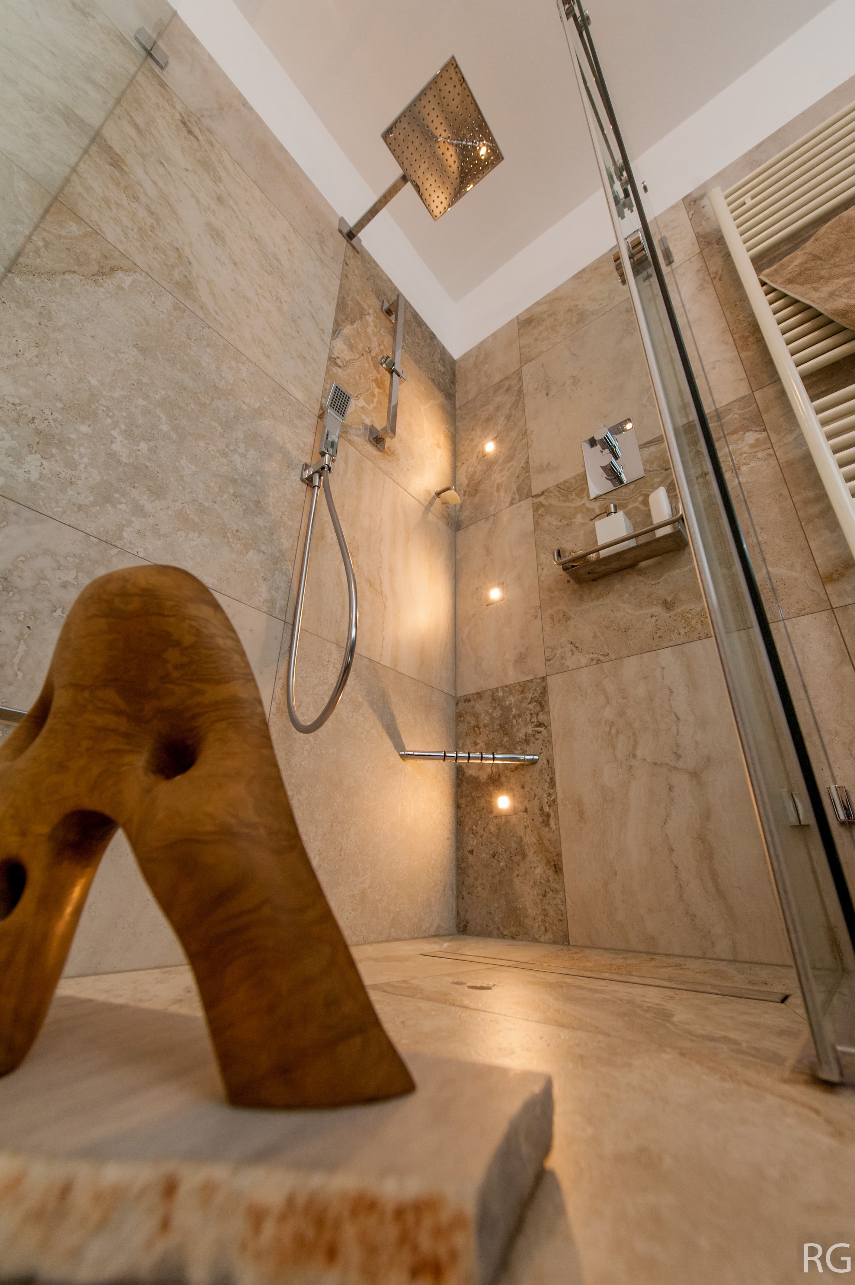 Badsanierung mit Fliesen in Wien – Gesamtplanung von der Idee bis zur Umsetzung