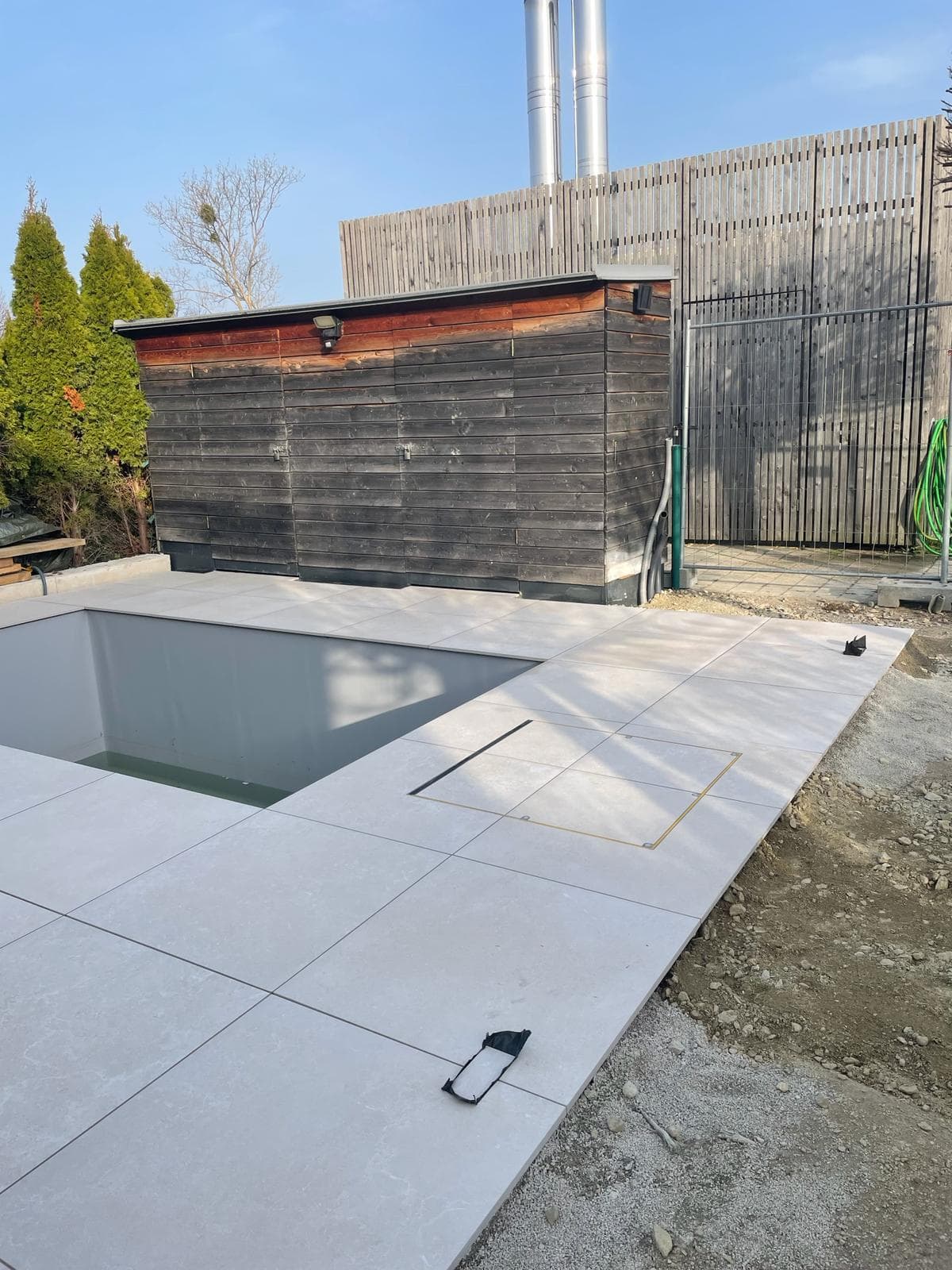 Poolumrandung in Gerasdorf – Exklusive Planung & Beratung für Sie